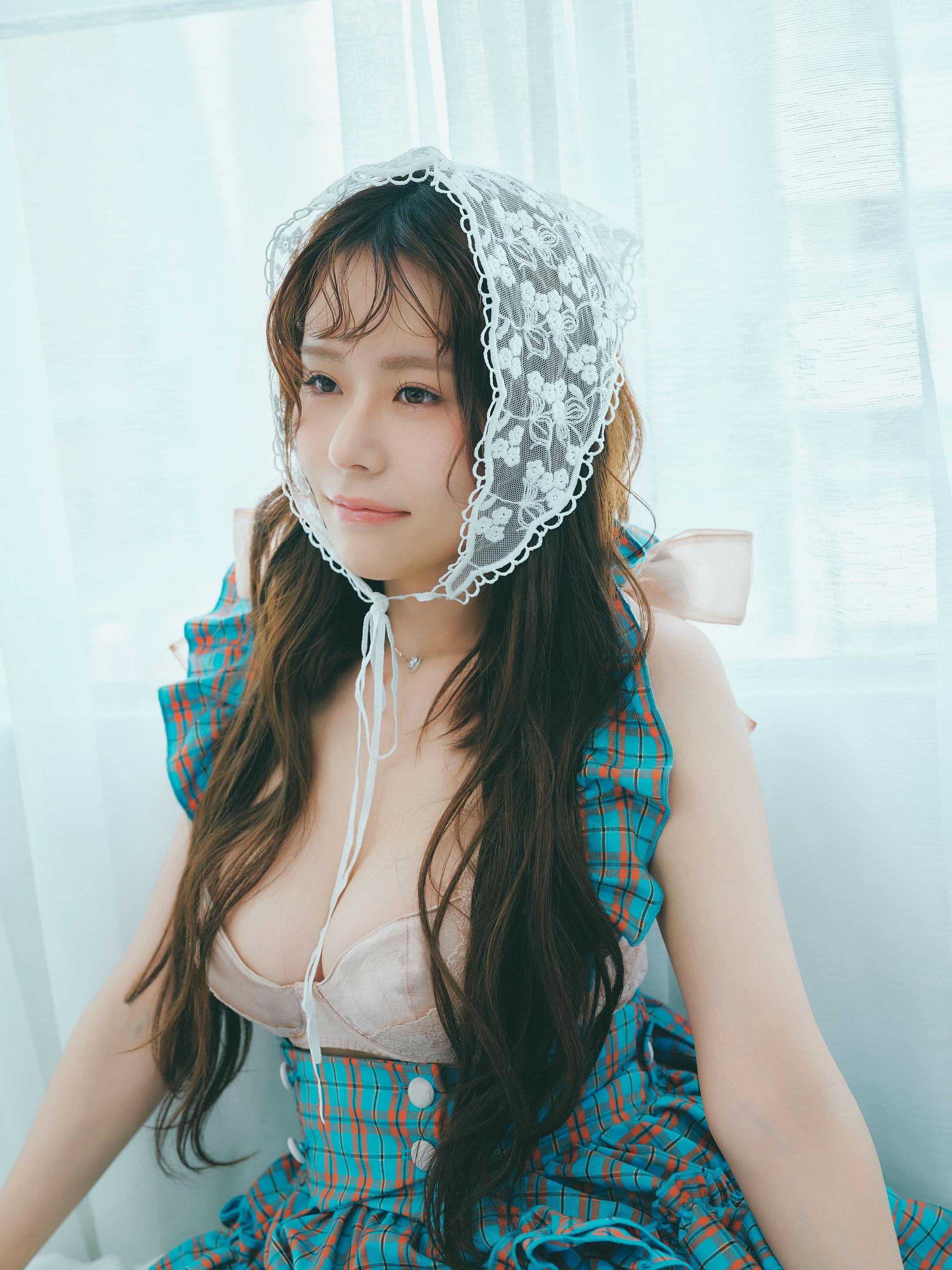 何枚目が1番好き？ 作品撮り💐✨ いつも撮ってくれるレンさんと素敵なメイクしてくれたえれなさん 投稿したい写真いっぱいあ