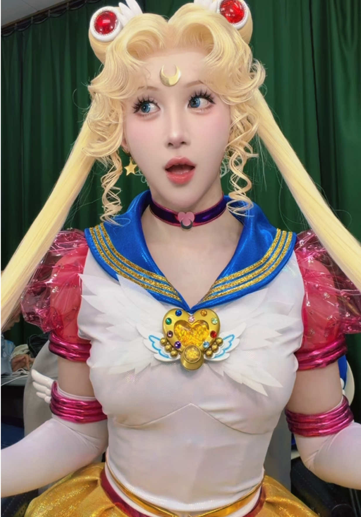 実はこの時ギックリ腰でしたw