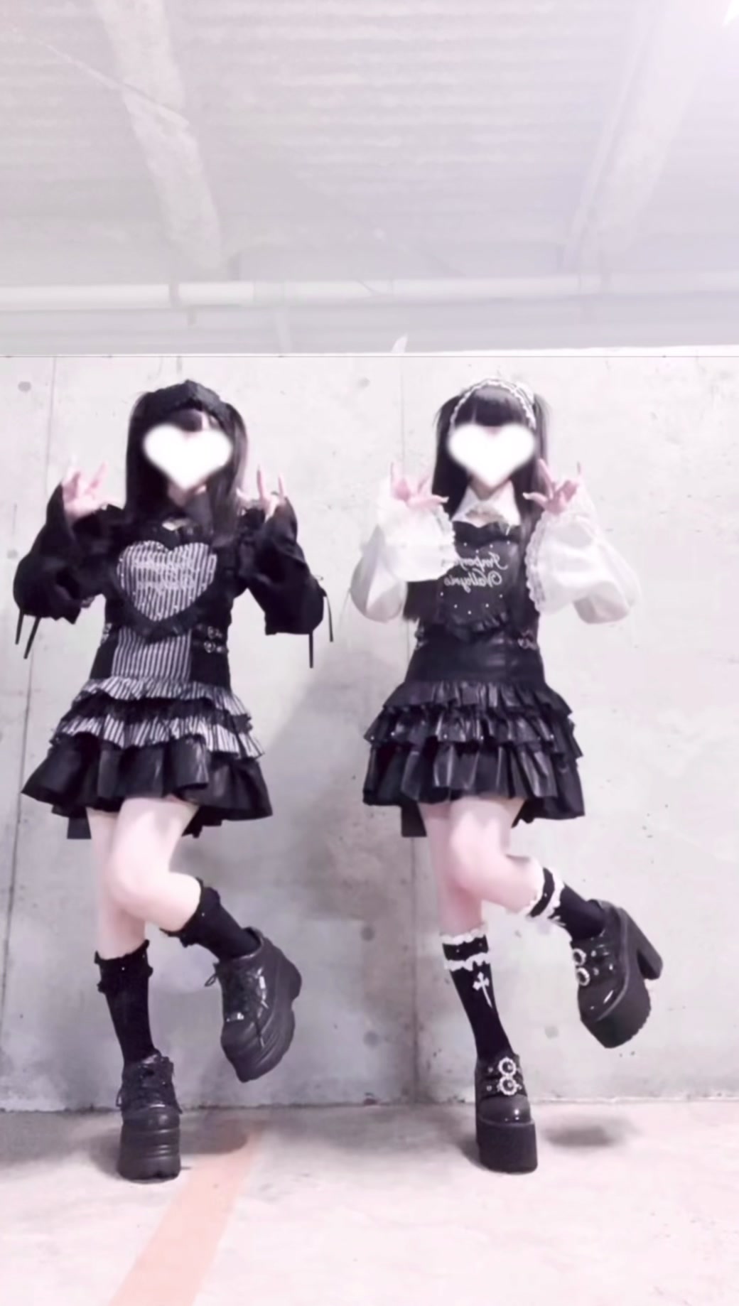いろちかわいー⊂(> ·̫ < ̳^✝︎♡@こる #地雷 #サブカル #ゴシック #gothic #双子 