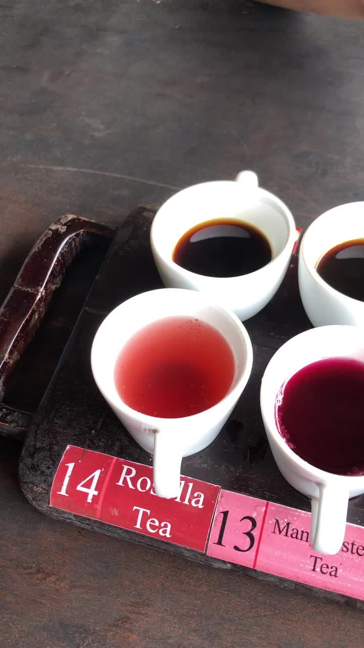 いろーんなコーヒーや紅茶の飲み比べができたよ☺️#bali